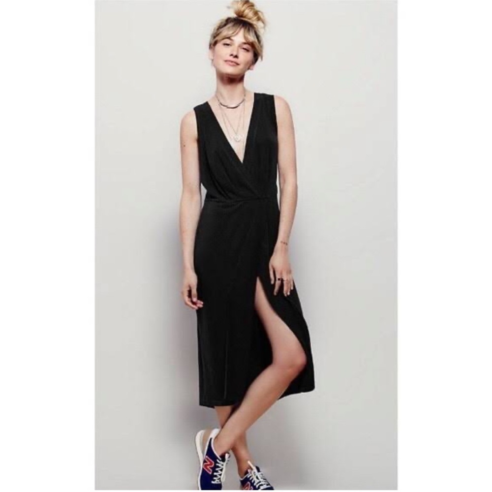 Black Sleeveless Wrap Midi Dress - Brand: